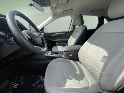 2022 Ford Escape Hybrid SE