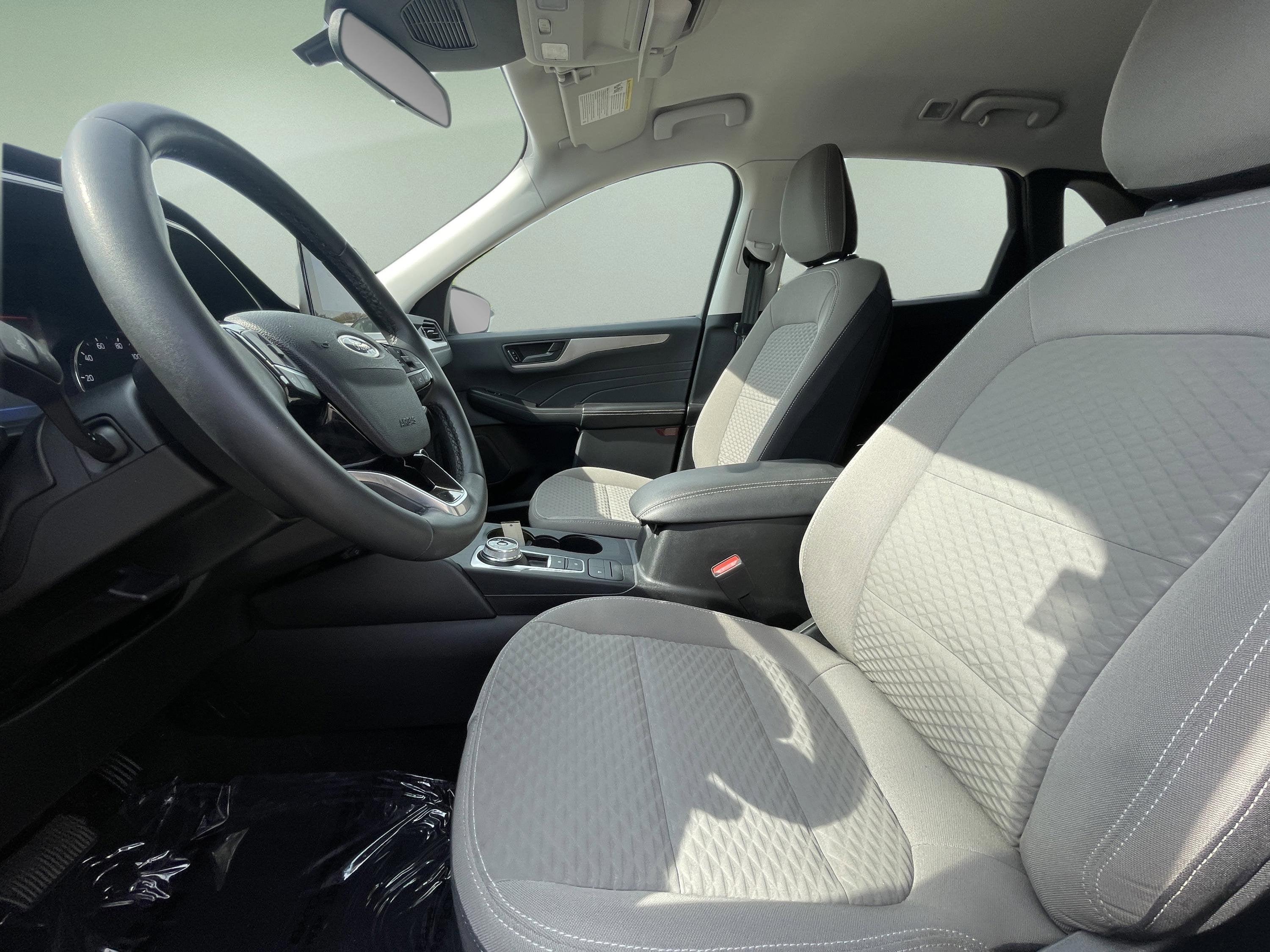 2022 Ford Escape Hybrid SE