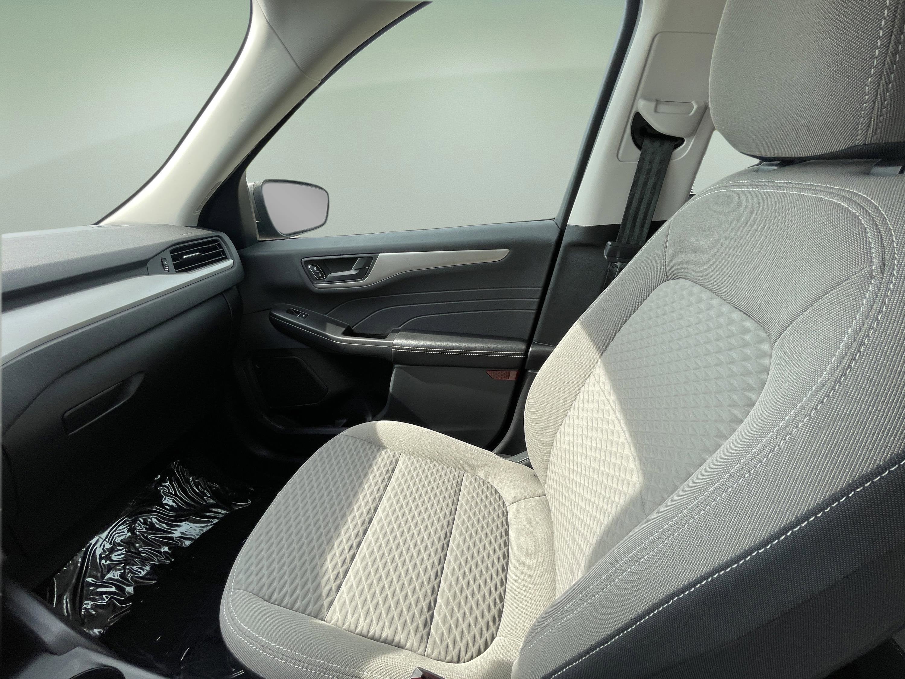 2022 Ford Escape Hybrid SE