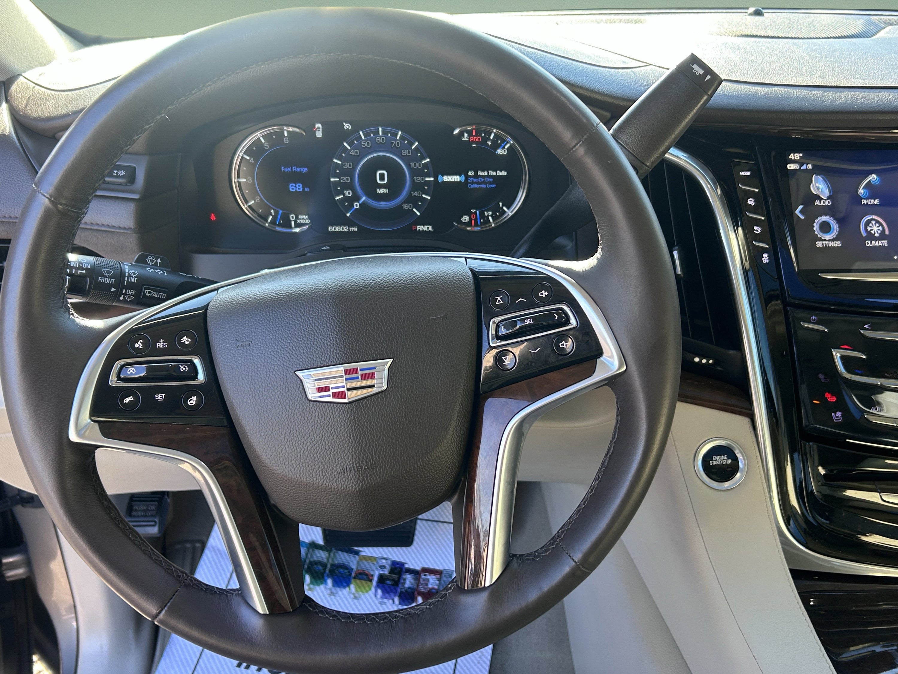 2017 Cadillac Escalade Luxury