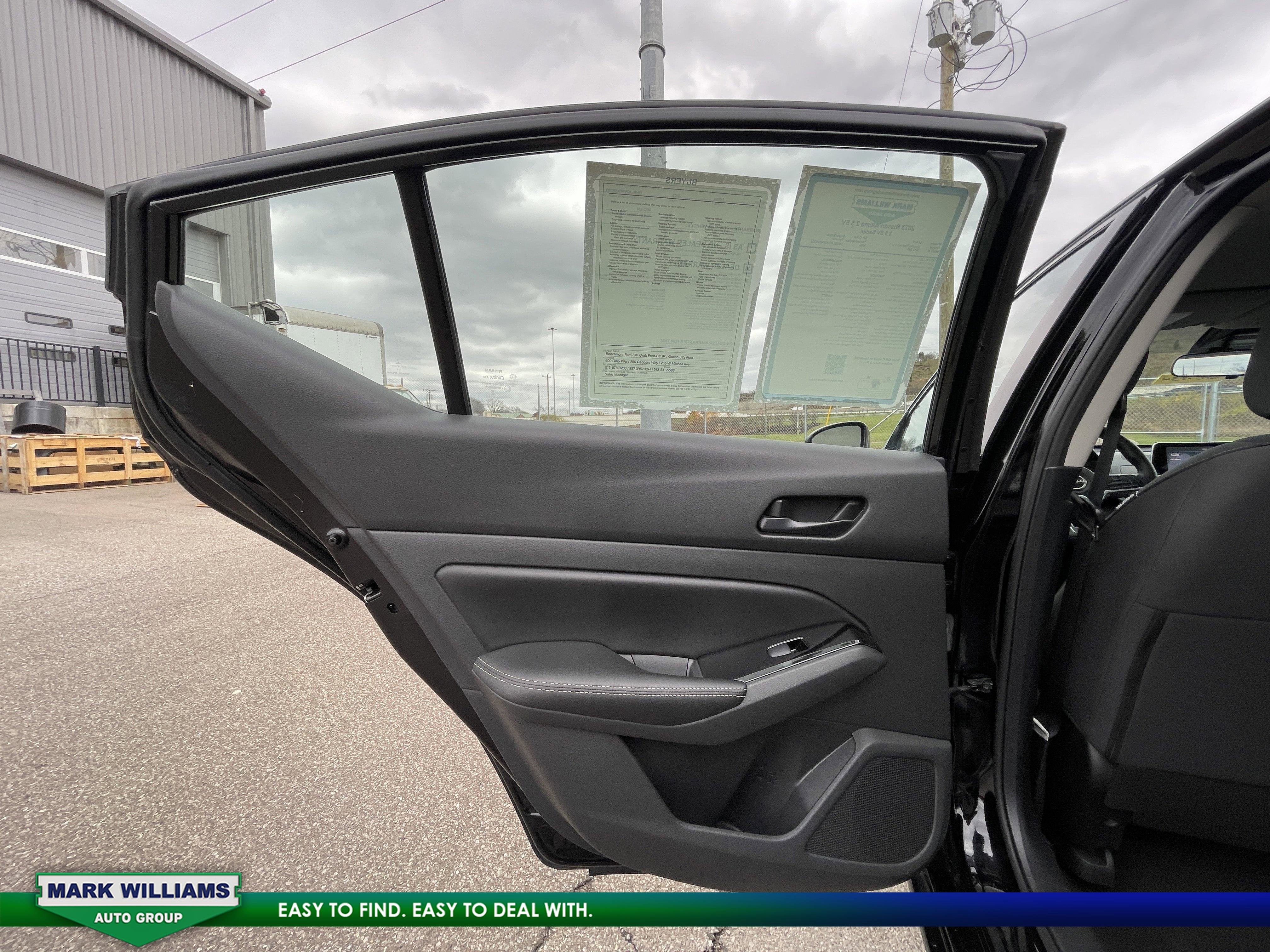 2023 Nissan Altima 2.5 SV