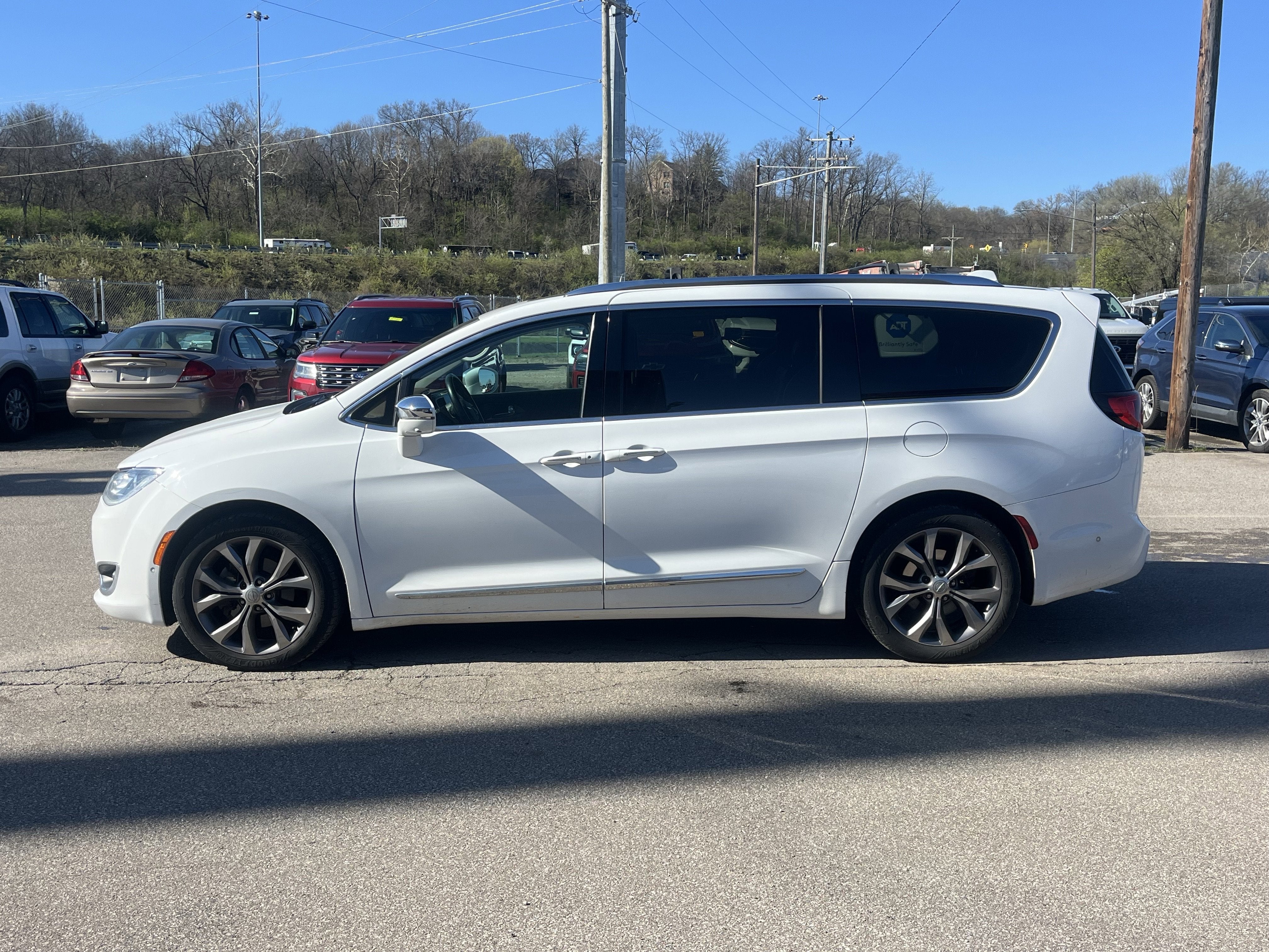 2017 Chrysler Pacifica Limited
