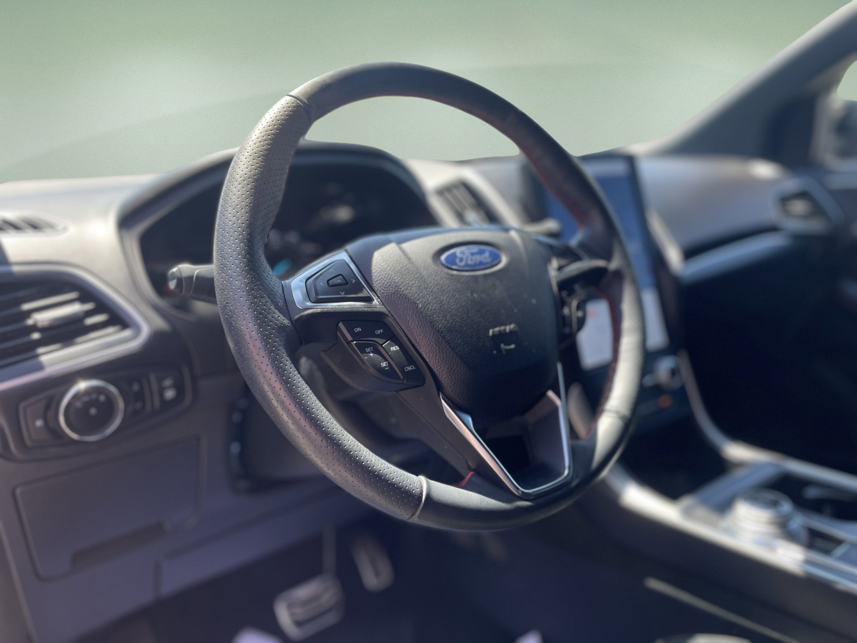 2024 Ford Edge ST Line