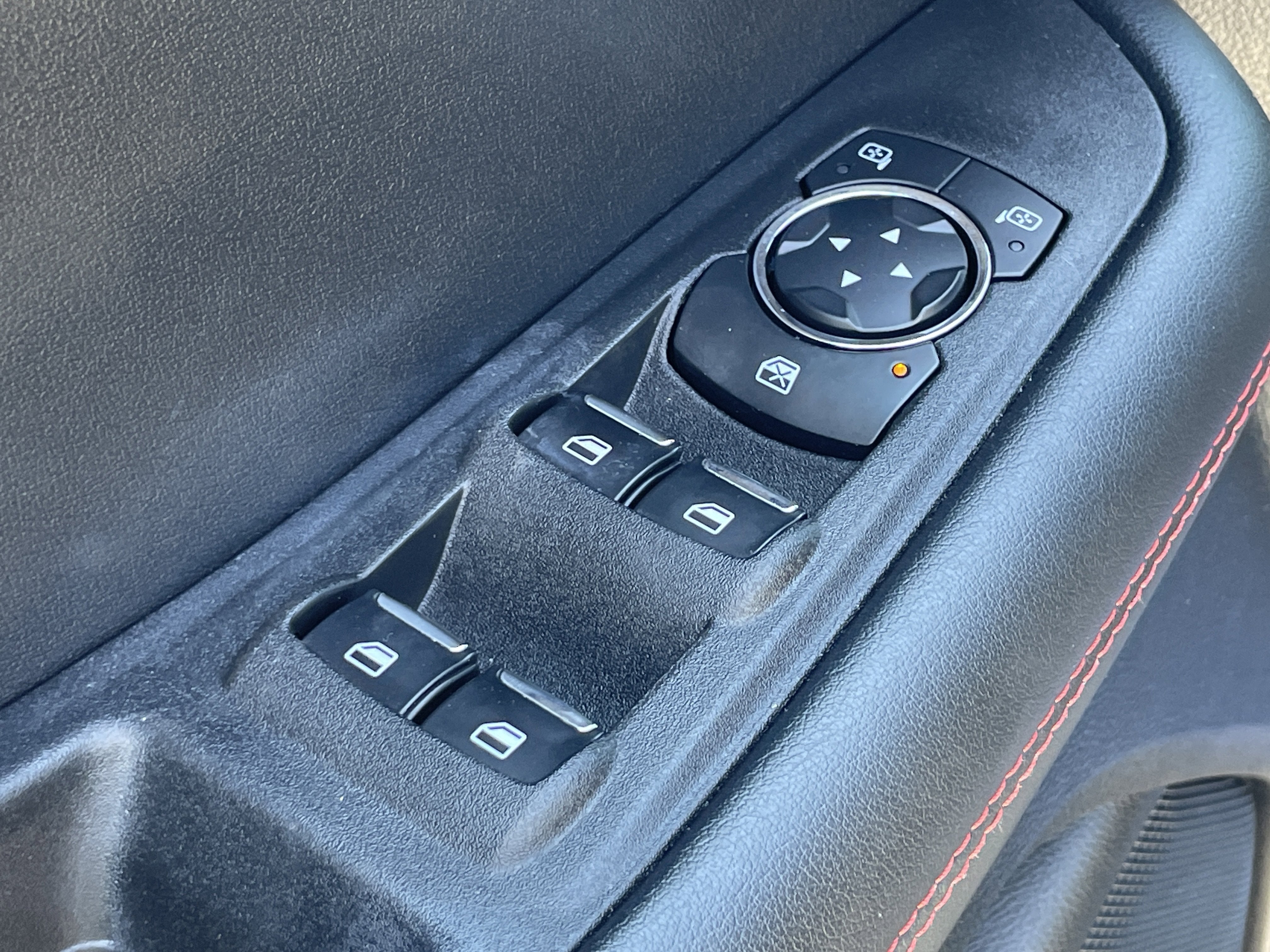 2024 Ford Edge ST Line