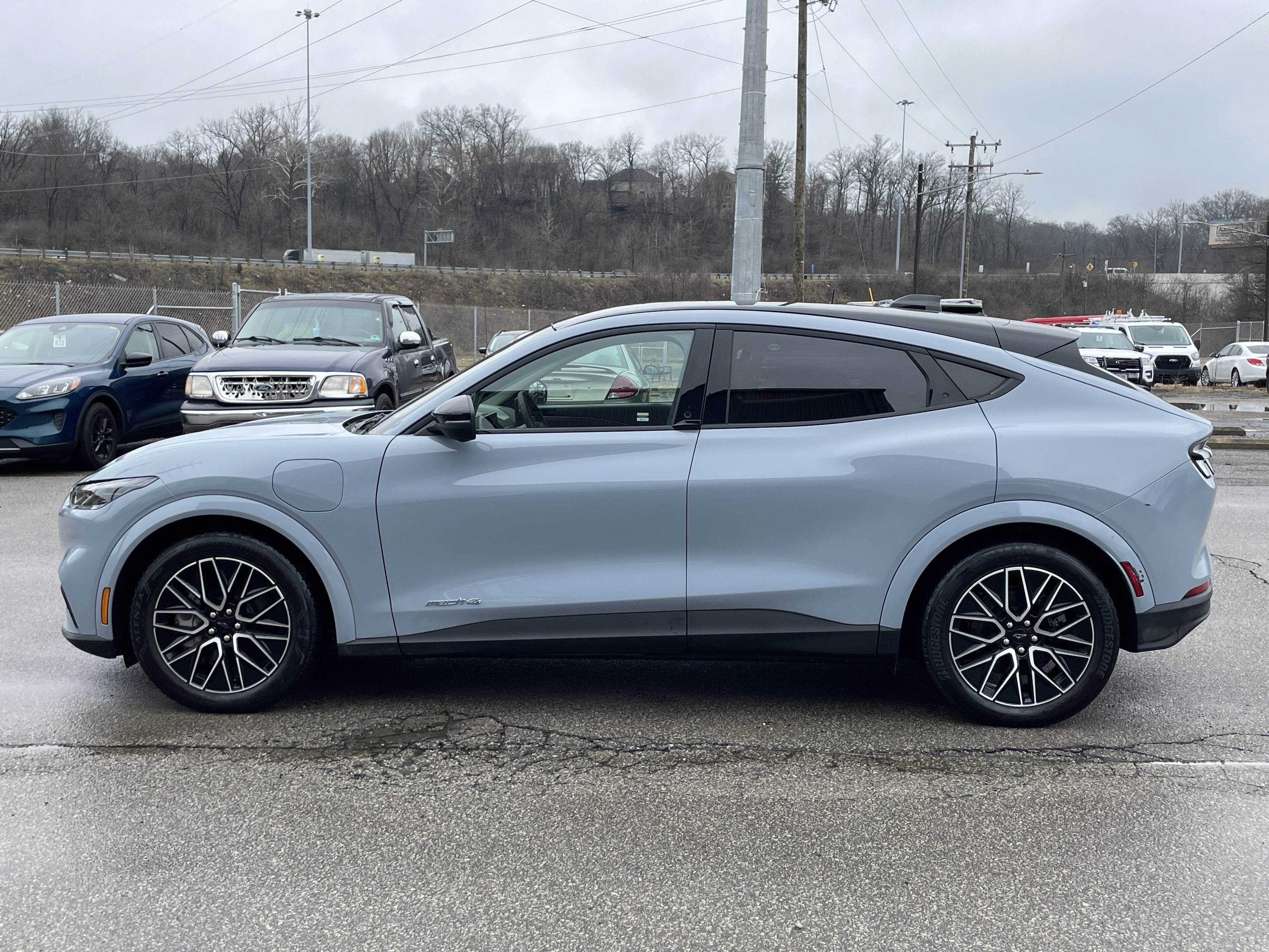 2025 Ford Mustang Mach-E Premium
