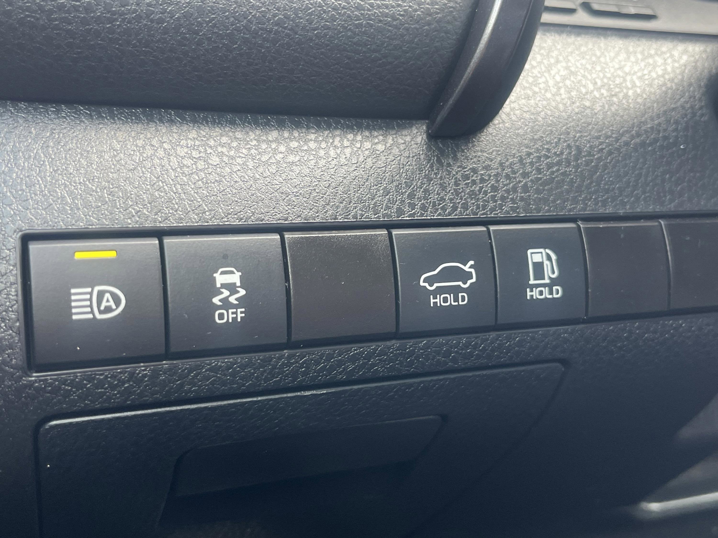 2024 Toyota Camry Hybrid LE