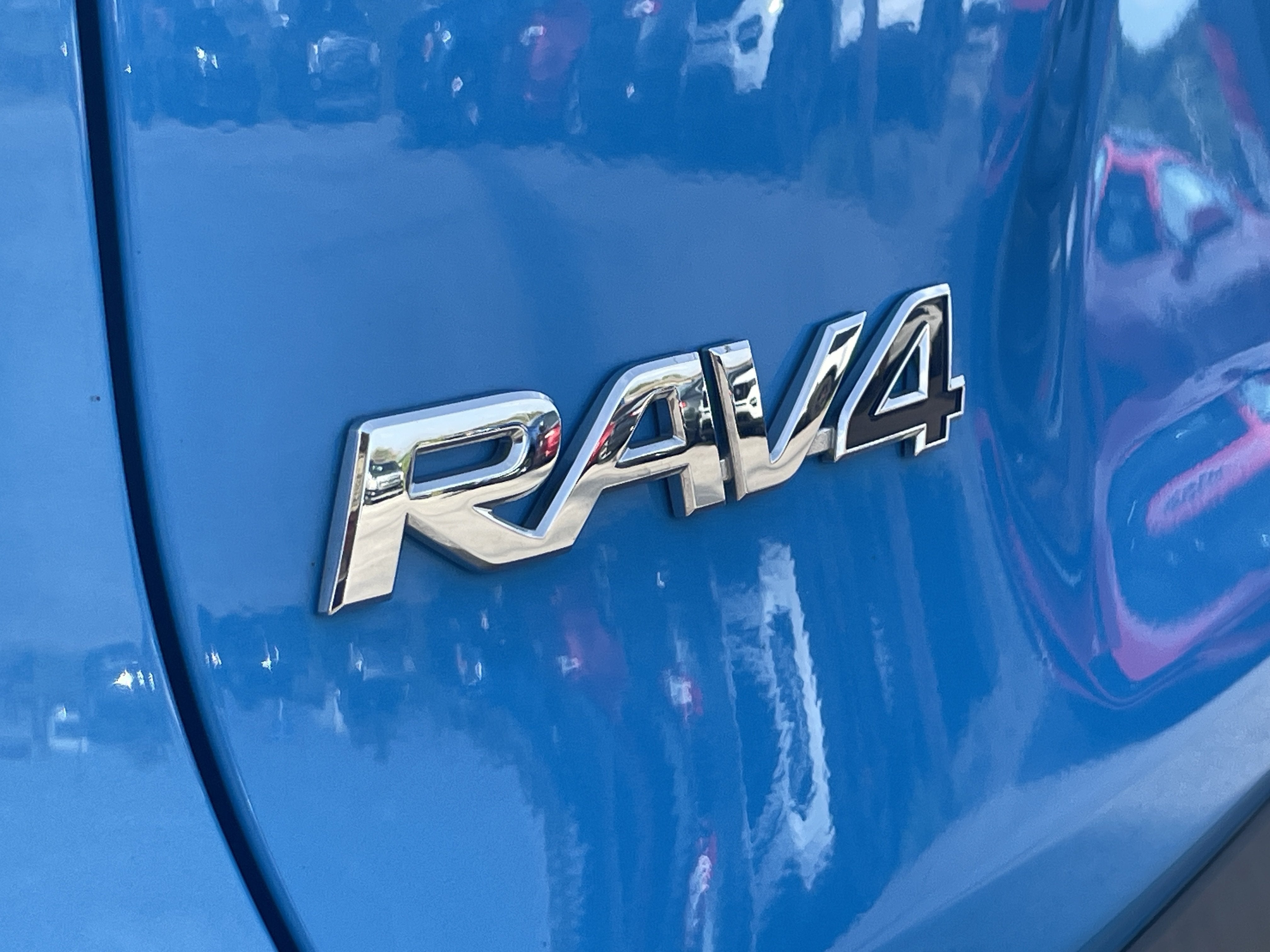 2021 Toyota RAV4 Hybrid LE