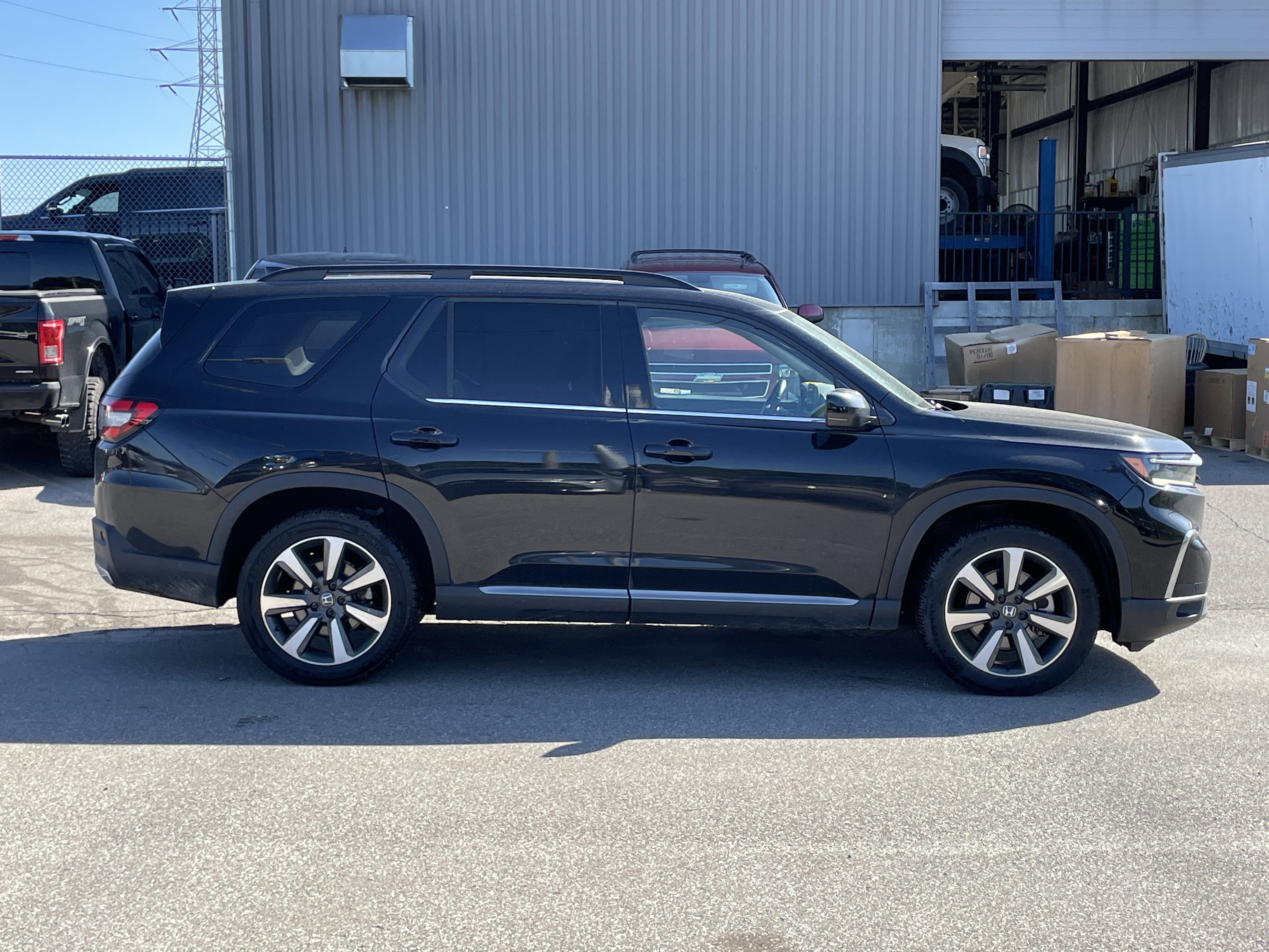 2023 Honda Pilot Elite