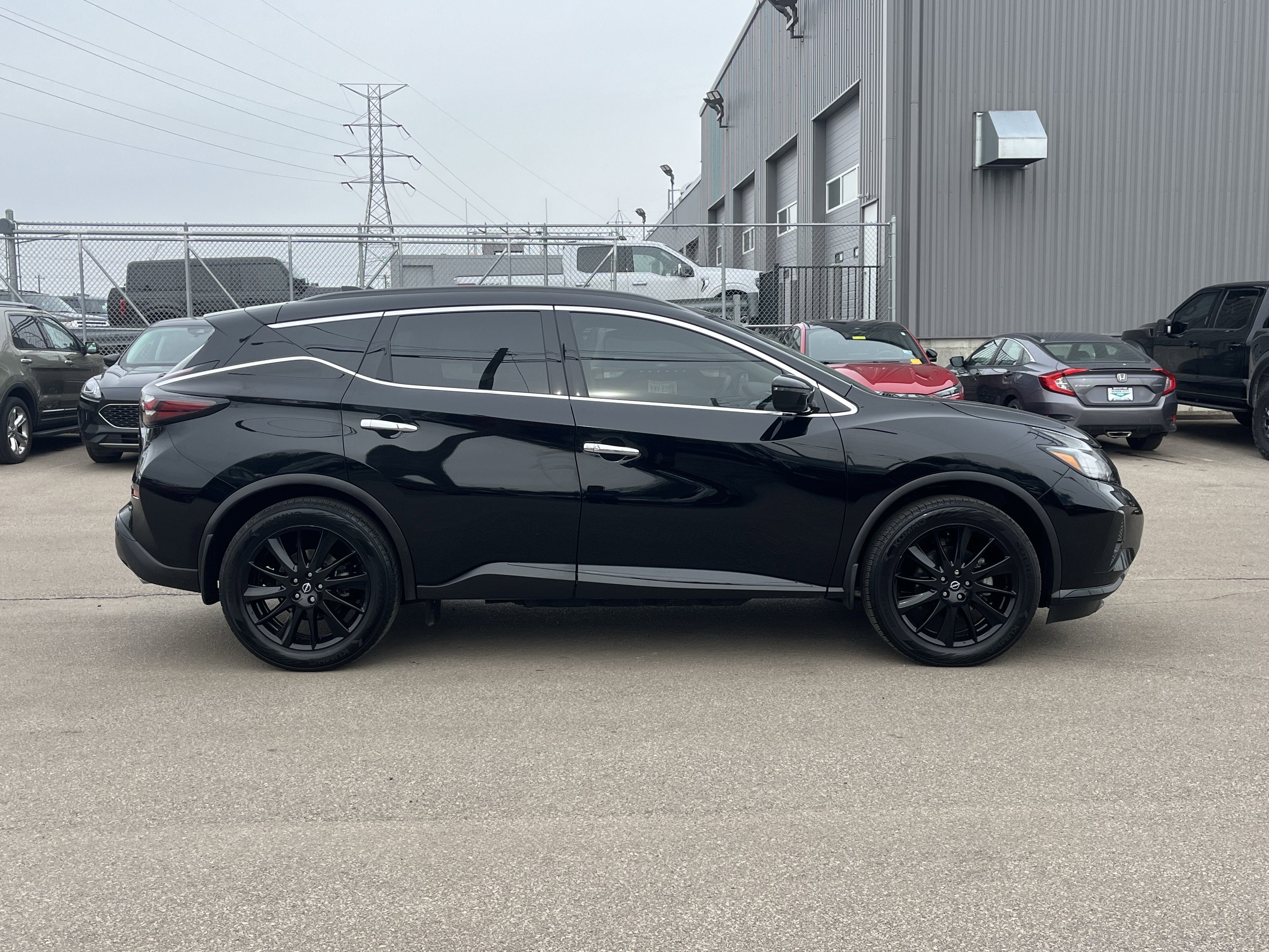 2023 Nissan Murano SV