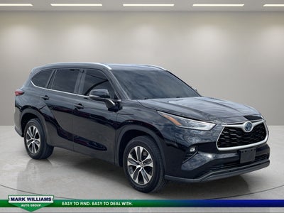 2021 Toyota Highlander Hybrid XLE