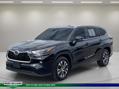 2021 Toyota Highlander Hybrid XLE