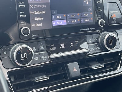 2021 Toyota Highlander Hybrid XLE