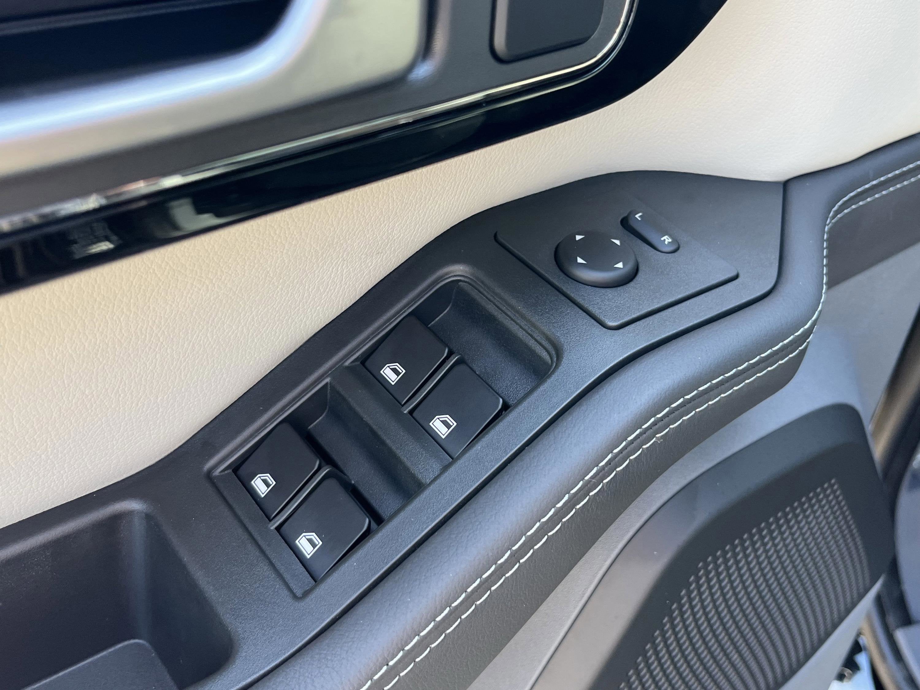 2025 INEOS Grenadier Station Wagon Fieldmaster Edition