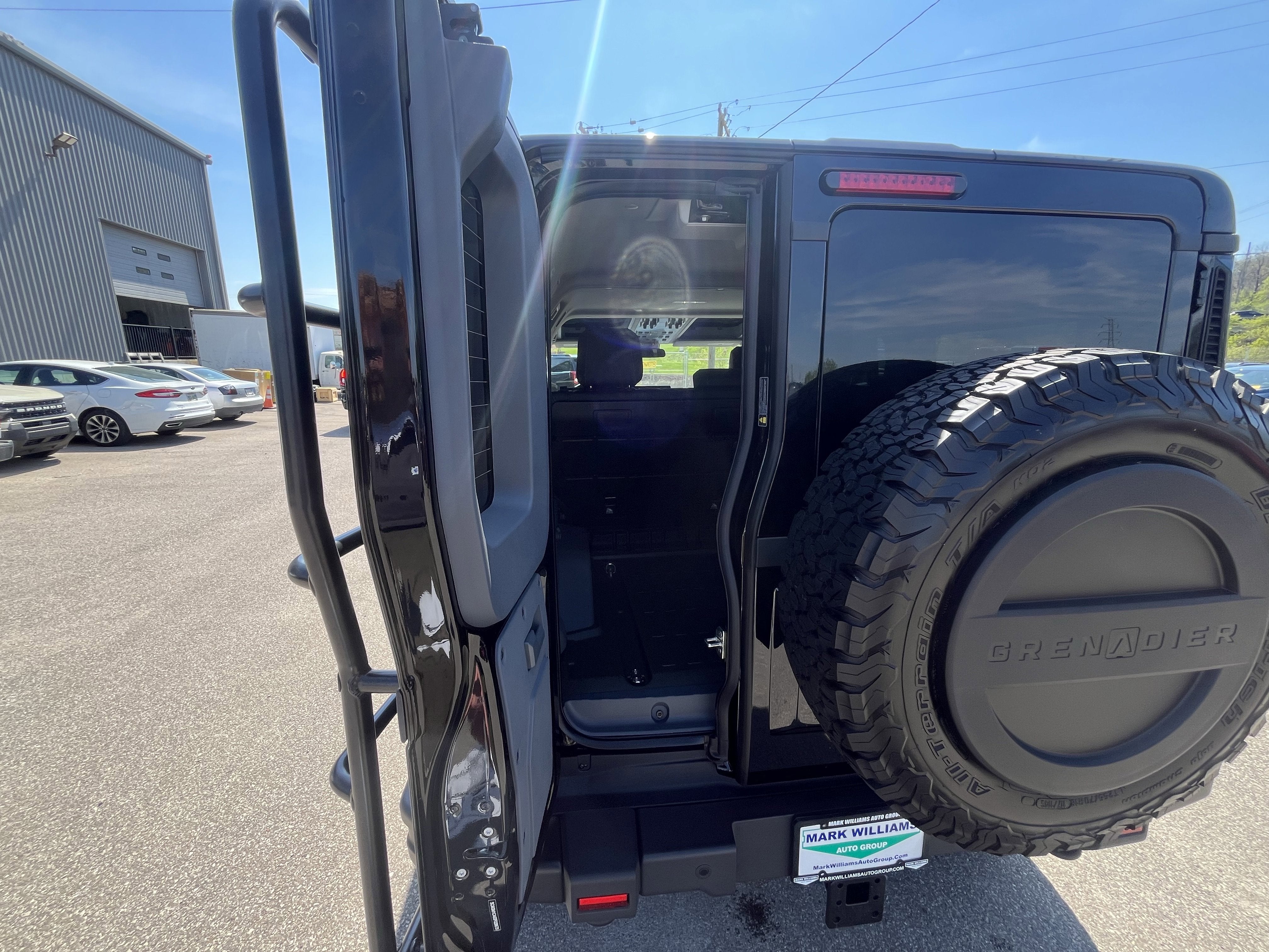 2025 INEOS Grenadier Station Wagon Fieldmaster Edition