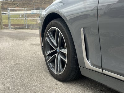 2022 BMW 7 Series 750i xDrive