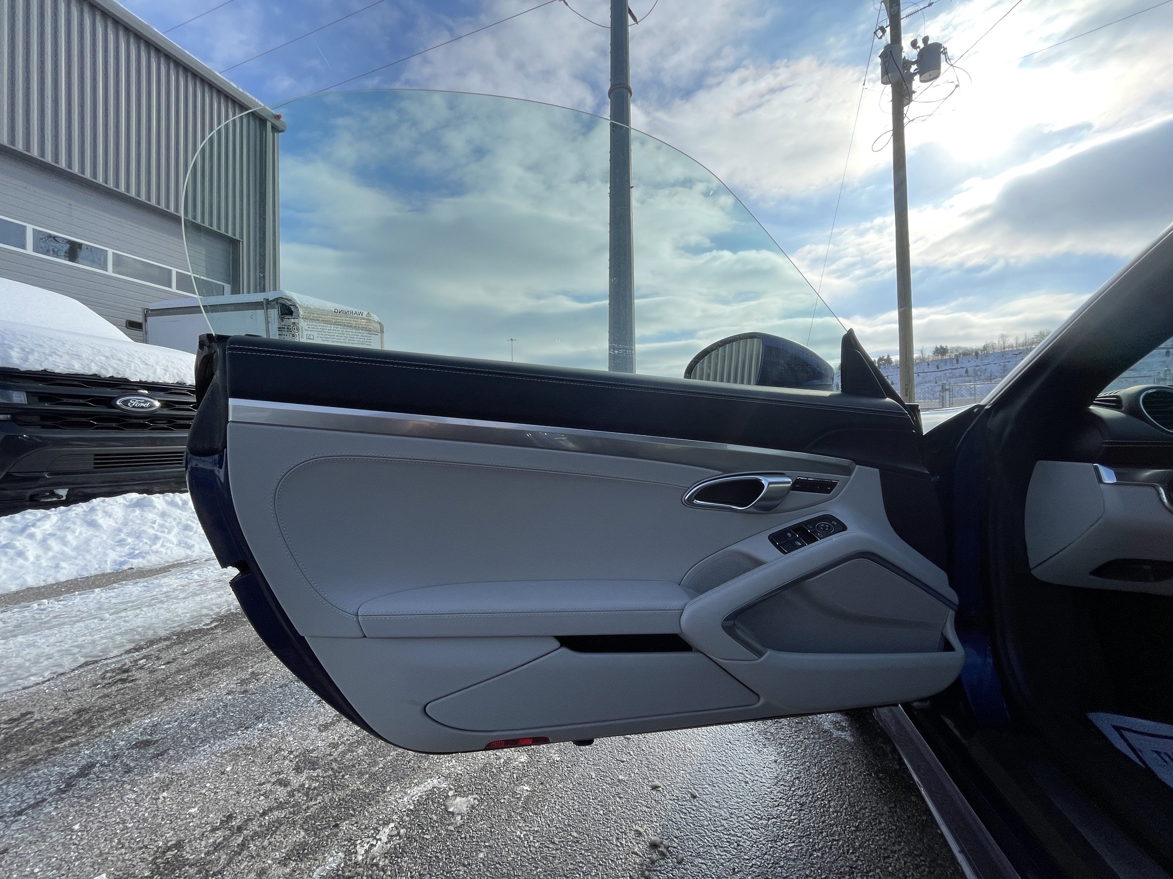 2023 Porsche 718 Boxster Base